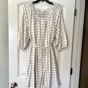 Shift dress/with tie